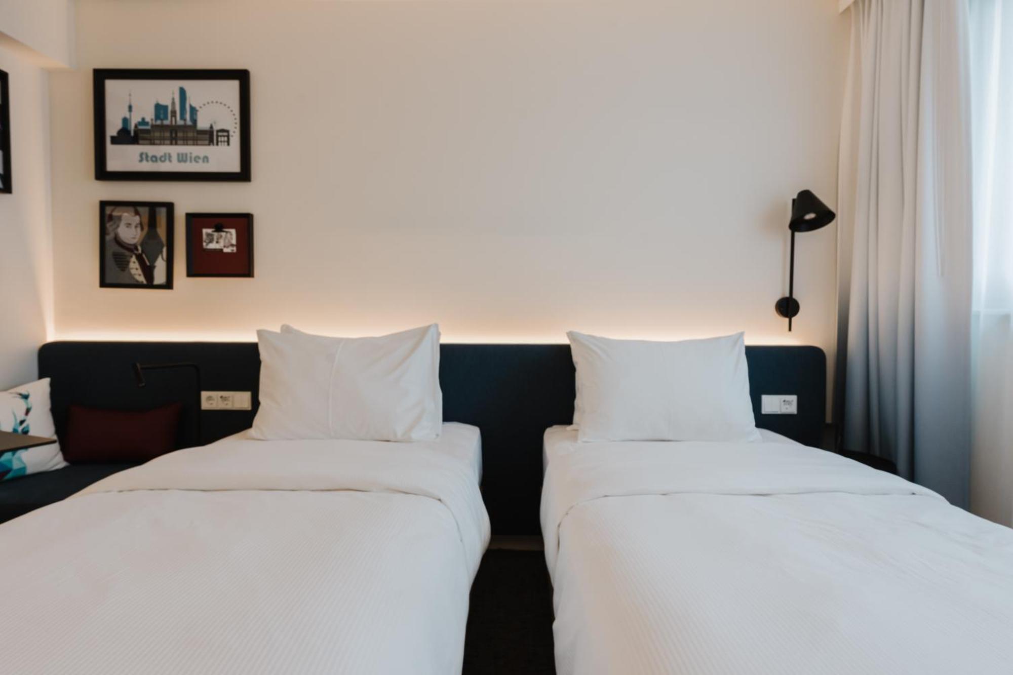 Hampton By Hilton Vienna City West Экстерьер фото