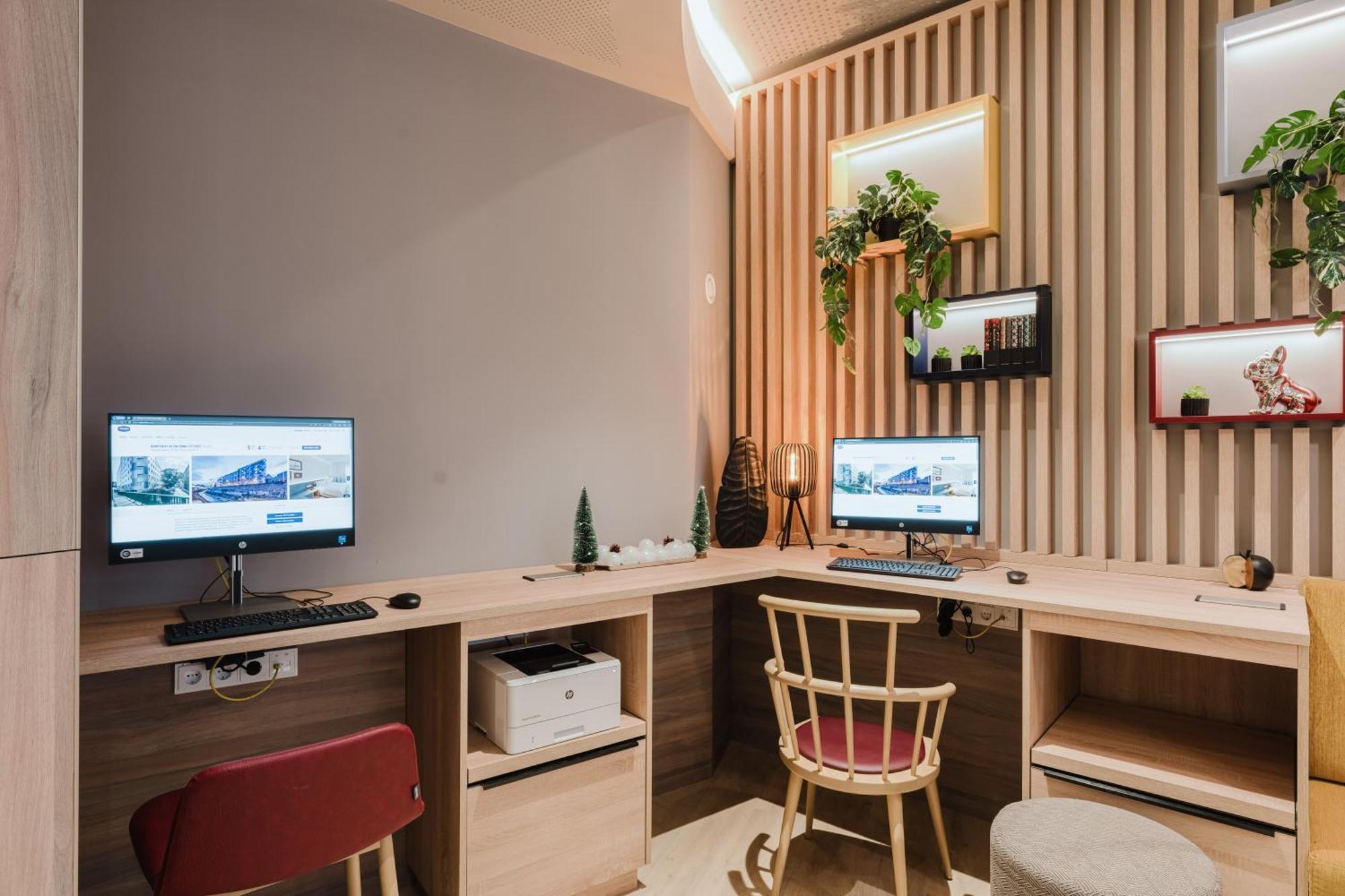 Hampton By Hilton Vienna City West Экстерьер фото